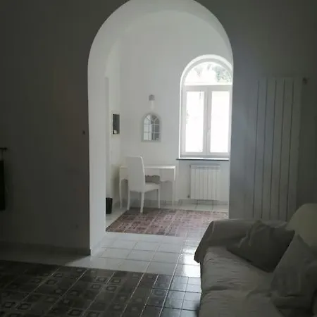 Incantevole: Isola D'ischia - Forio In Centro E Vicino Al Mare - Dream House Nonna Maria